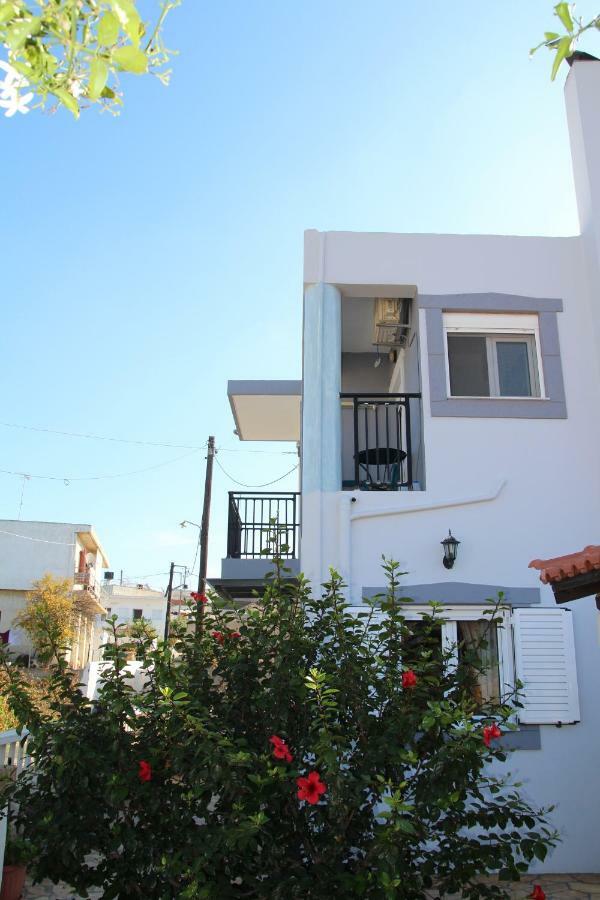 Olympias Studio Pitsidia Exterior foto